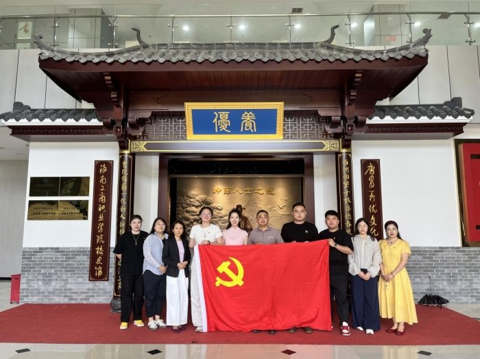 栏目用于追新